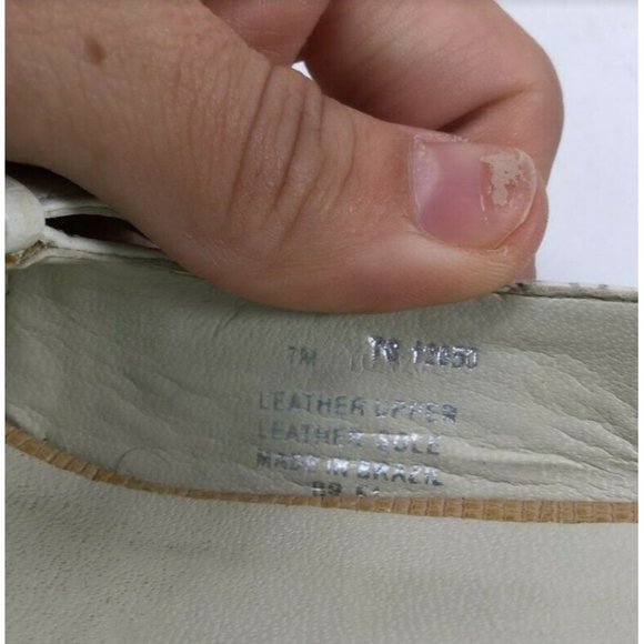 Tommy Hilfiger Women's Sandals Strappy Mid Heels White Tan Size 7 - Picture 10 of 10